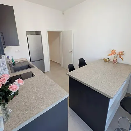 Apartment Office Loft *